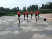 冯雷镇新庄村三组广场舞火火的爱双人舞-游