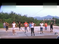 视频<em>短片</em> 香慧儿广场舞《<em>哥妹</em>情缘》-香慧儿_