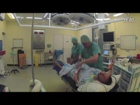 片段 国外一位病人用摄影机记录下腿部手术全