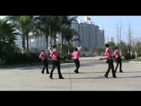 热推内容 红领巾广场舞西班牙恰恰-广场舞_17