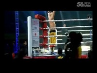 武林风一龙最新比赛2014 一龙30秒飞膝ko南非