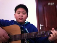 信阳朝晖吉他教室学生弹奏《月亮爬上来》-指