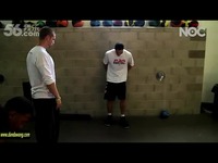 约翰詹金斯 保护膝盖的训练 提升腰部力量练习
