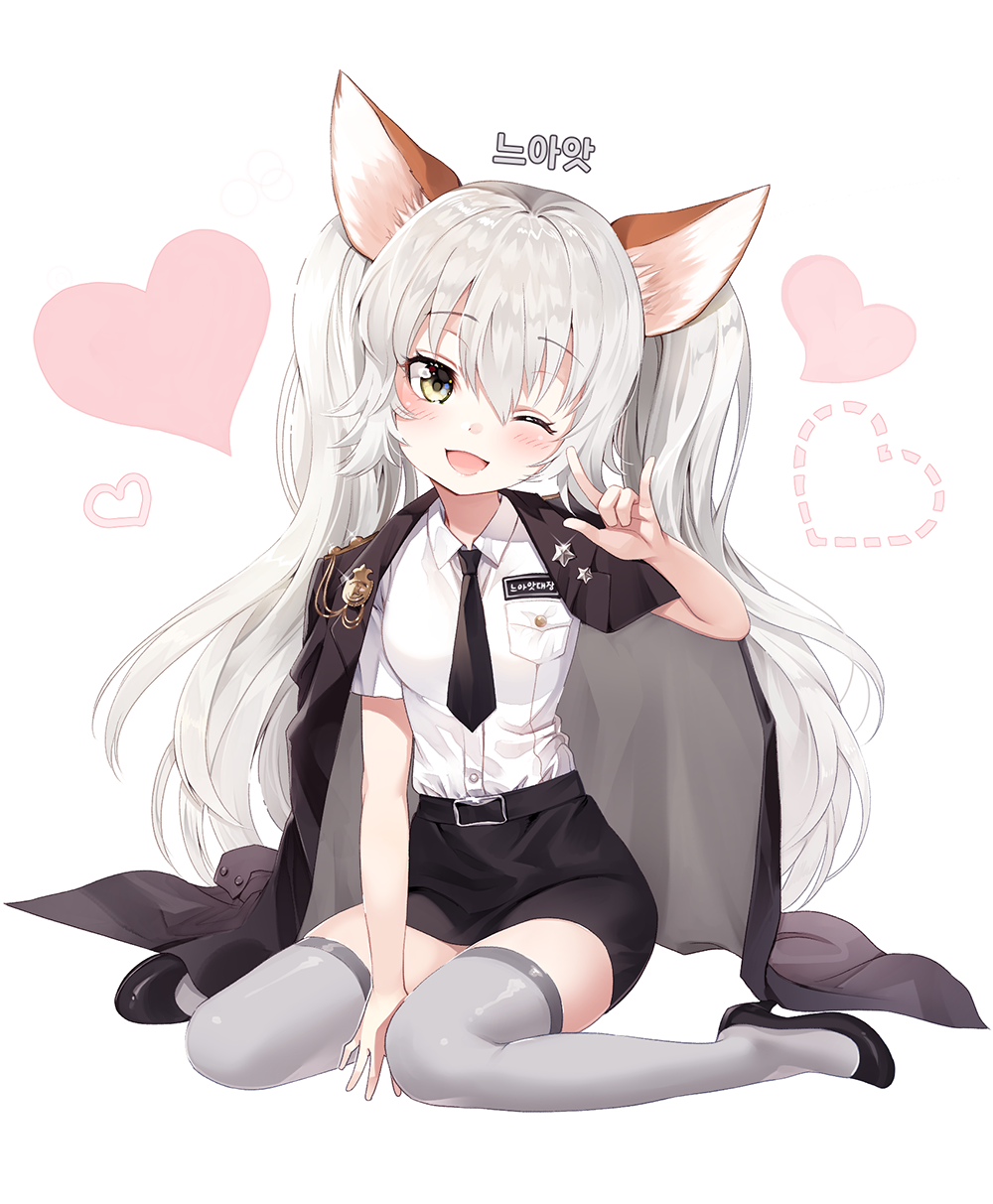 对于沉迷于幼女系清纯JK制服的绅士来说,或许洋溢着年轻活力的平底小皮鞋是他们的最爱,认为这样的装扮足够彰显出JK妹子们的稚嫩纯情。这样的理解不能说错,却未免流于表面了。穿着日常校服的JK妹们固然有着原汁原味的青春味道,可是对成人社会懵懵懂懂的她们被忽悠着穿上并不适合自己年龄的高跟鞋时,那种意外害羞的反差萌更加惹人心动。不同于穿惯了各式高跟鞋后的轻车熟路游刃有余之感,还无法掌控好自身魅力的女学生们不懂得鉴别鞋子的好坏,只是捧起人生中第一双高跟鞋,半推半就地套在自己娇嫩的小脚丫上面。两只脚都换上高跟鞋后连站